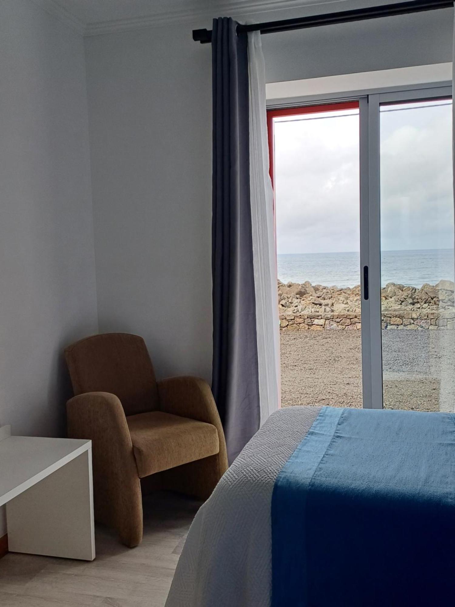 Ocean Breeze Bed & Breakfast Cais do Mourato Exterior foto